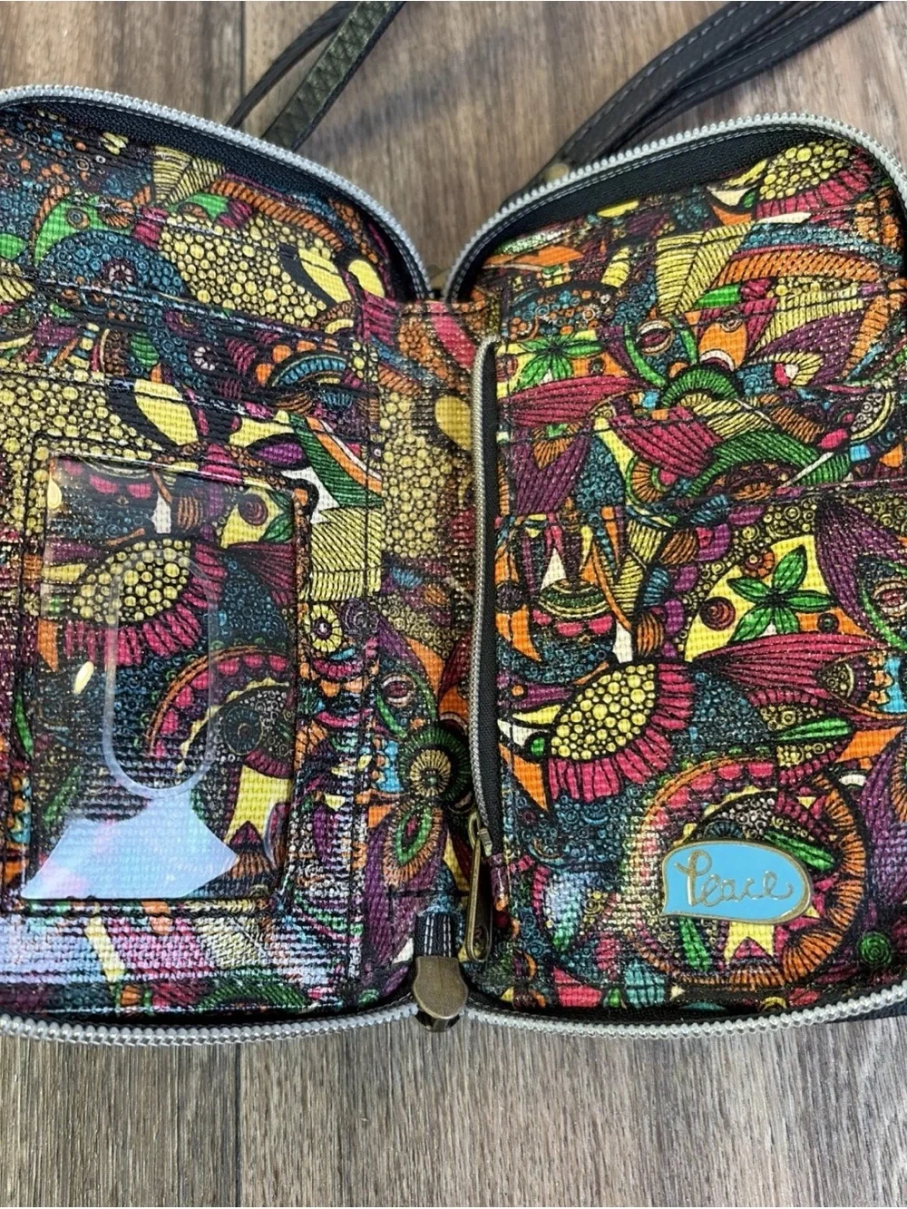 Sakroots Artist Circle Smart Phone Wristlet Crossbody Rainbow Spirit Desert
